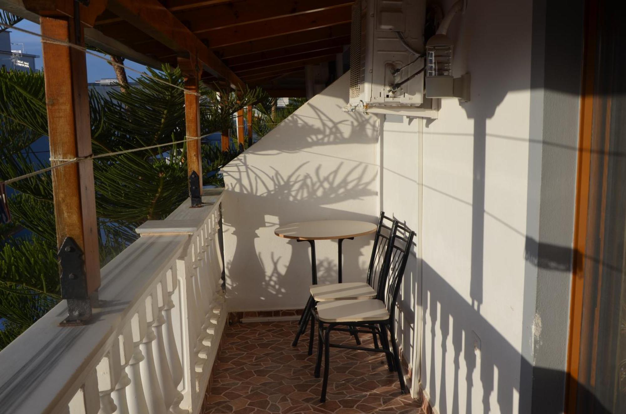 Garden Villa Veli Ksamil Eksteriør billede